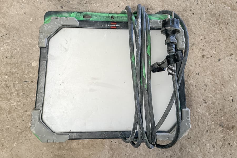 LED-Baustellenleuchte Brennstuhl DINORA 10050